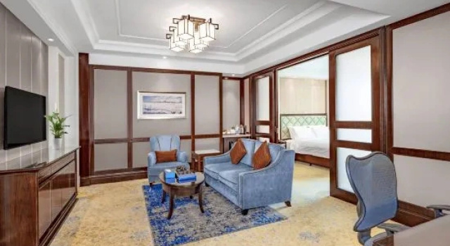 Люкс Executive Noble Hotel