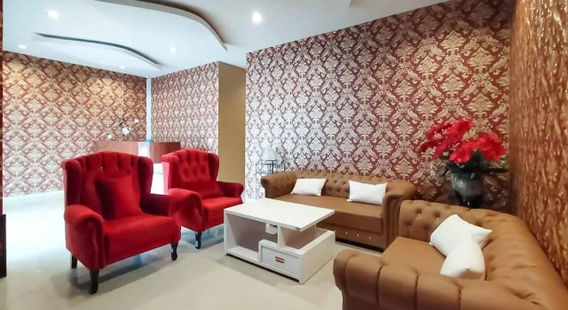 RedDoorz Plus @ Jalan Letda Sujono Medan 2, Rezerwuj Hotel Medan Sumatra