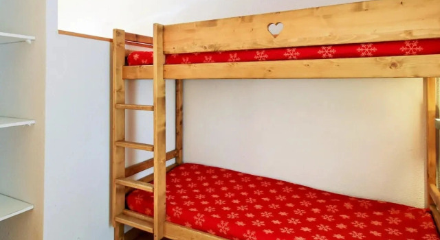 Duplex Apartment for 9 in La Foux D'allos