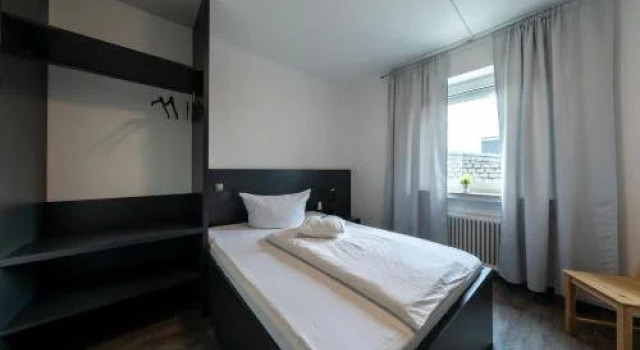 Hotel Central, Забронировать Отель Менден Зауэрланд, рядом с Wilhelmshoehe Menden
