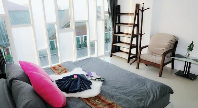 close Maya nimman 5bedroom villa, Забронировать Вилла Отели Ханг-Донг с бассейном, Бассейн
