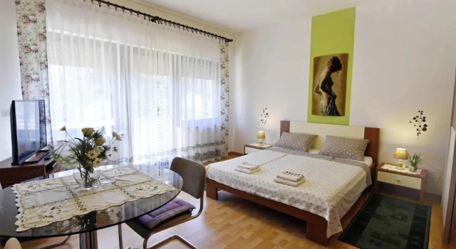 Spacious Apartment With Parking, Забронировать Апартаменты/квартира Апартаменты Umag Riviera, Апартаменты/квартира