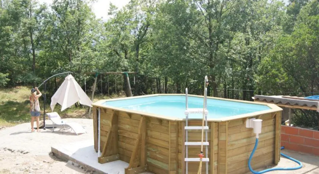Chalet de Caralba avec piscine, Varaa Mökki  