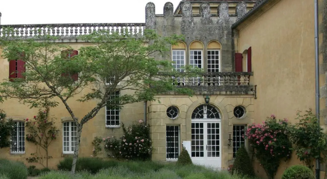 Gîtes du Château Mont dOnel, Prenota Hotel Couze-et-Saint-Front Red Perigord