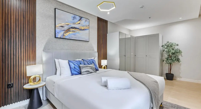 bnbmehomes - Pvt Rooftop in Al Malqa -C4, Buchen Sie Ferienwohnung Riad 