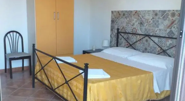 The White Rocks, Book Apartment Hotels in Sicily with Parking, Parking