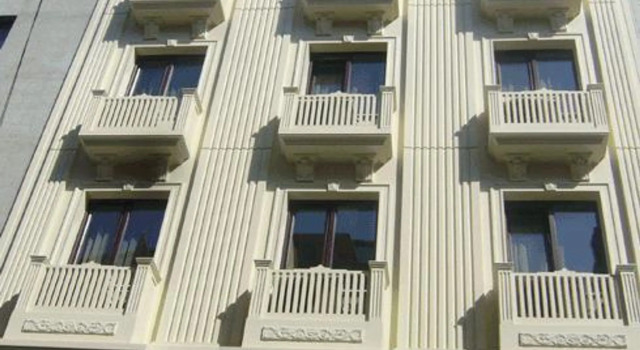 Lyon Hotel İstanbul, Забронировать Отель Фатих Стамбул, рядом с Библиотека Стамбульского университета