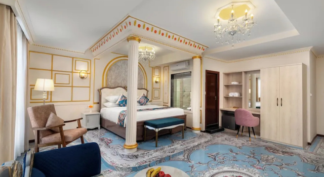 Люкс Hotel G Ramayana- Premium Stay
