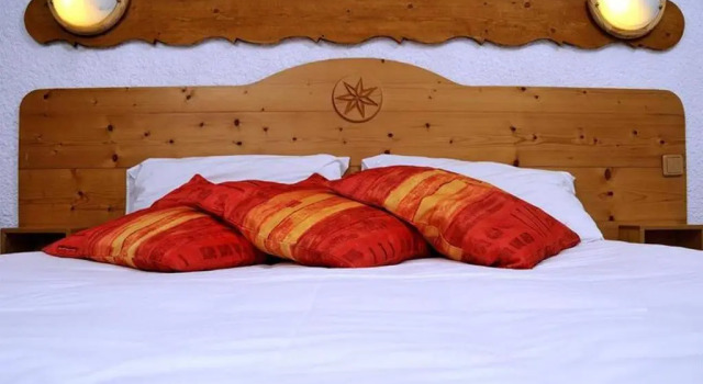 Трёхместный номер Standard Hotel Les Chalets