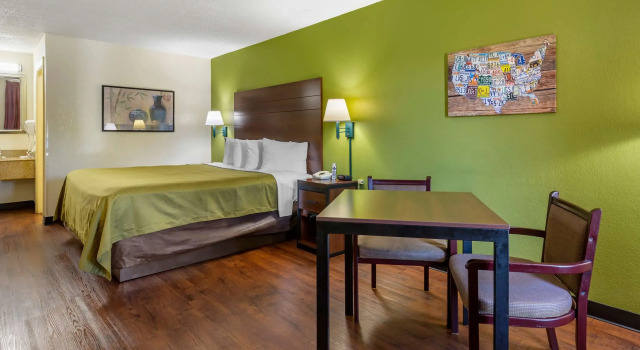 Двухместный номер Standard Econo Lodge Fayetteville I-95