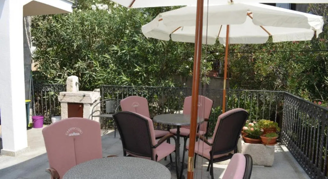 Студия Apartments Hedviga