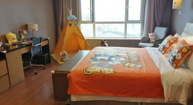 Номер Standard Jinjiang Peninsula Seasons Hotel