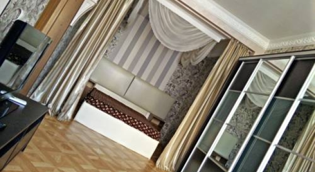 13 Level Apartments, Забронировать Апартаменты/квартира Отели Сочи с парковкой, рядом с Железнодорожный вокзал Сочи, Парковка