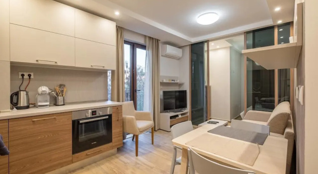 FM Deluxe 1-BDR Apartment - M&M, Varaa Huoneisto Sofia Vitosha