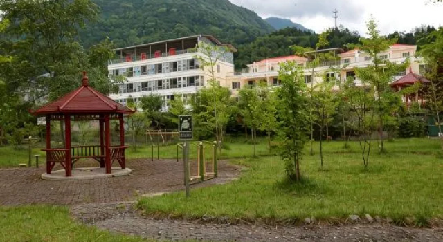 Lushan Tianyi Manor, Prenota Hotel Hotel a Sichuan con parcheggio, Parcheggio