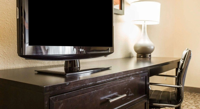 Четырёхместный люкс Comfort Inn & Suites at Stone Mountain