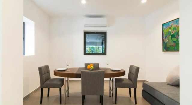 Ziv Apartments- Hovevei Tsiyon 5, Забронировать Апартаменты/квартира Отели Тель-Авива с парковкой, рядом с Пляж Иерусалим, Парковка