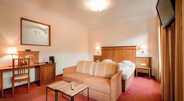 Четырёхместный номер Standard Gasthof Hotel Post