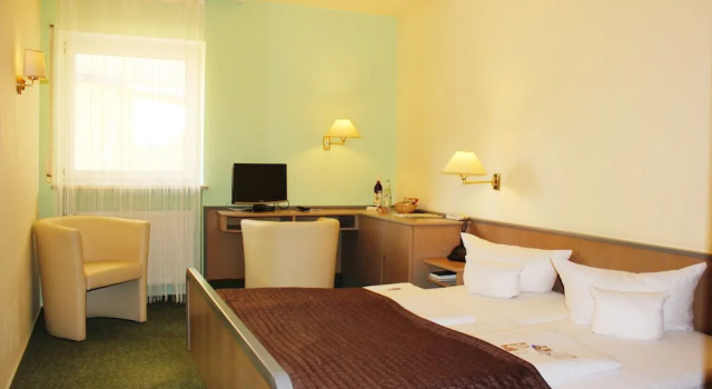 Landhotel zum Böhm, Buchen Sie Hotel Hotels in Bayern mit Parkplatz, Parkplätze