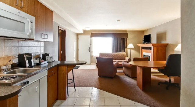 Двухместный люкс Ramada by Wyndham Ponoka