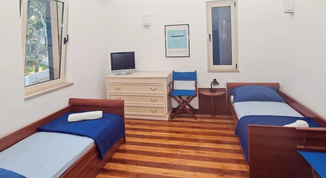 Villa Violet, Rezerwuj Willa Hotele w Split-Dalmatia County z parkingiem, Parking