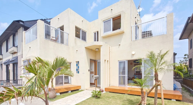 Kailana Villa, Prenota Villa Yomitan 