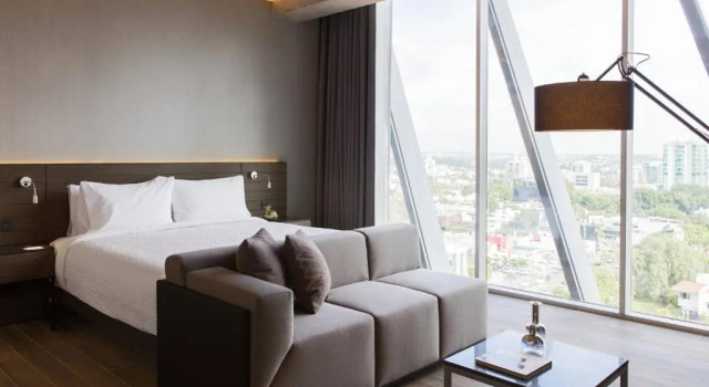 Двухместный полулюкс AC Hotel by Marriott Guadalajara Mexico