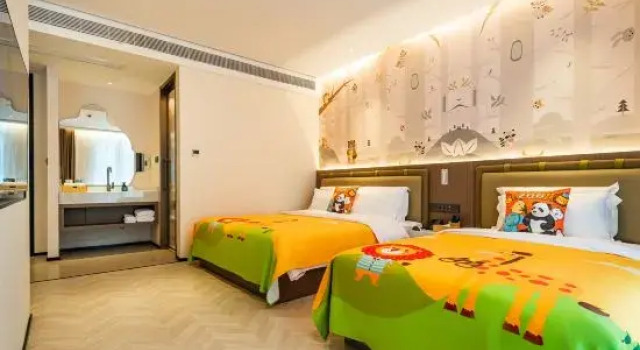 Двухместный люкс Panda sleepy Hotel  (chengdu Panda Base)