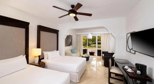 Люкс с 2 комнатами Meliá Caribe Beach Resort - All Inclusive