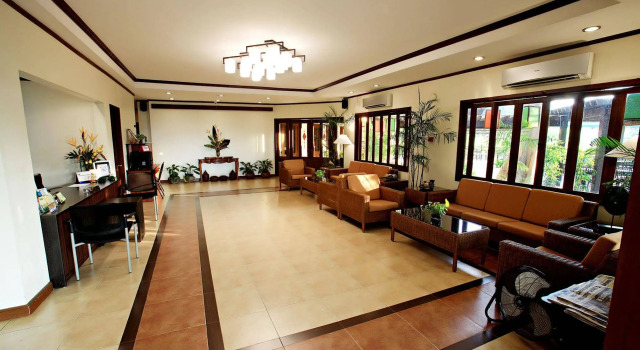 Hotel Tropika, Rezervovat Hotel Hotely v Davao se snídaní, Snídaně