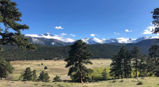 Номер Standard Niwot Cabin - Stay In Rocky Mountain National Park - Estes Park - New Listing - 22-zone3298 2 Bedroom Cabin by RedAwning