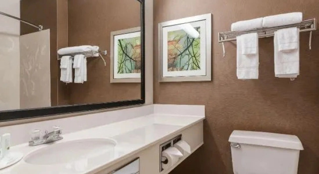 Двухместный люкс с видом на горы Quality Inn & Suites Bozeman