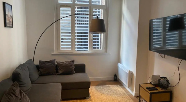 Appartement hypercentre 4 personnes 30 m2, Забронировать Апартаменты/квартира Отели Лилля с парковкой, рядом с Chambre de Commerce, Парковка