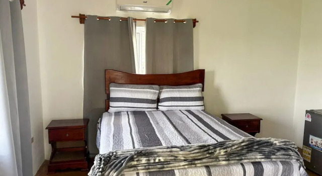 Perfect View - Entire House, Reserva ahora Casa o chalet Drapers Jamaica