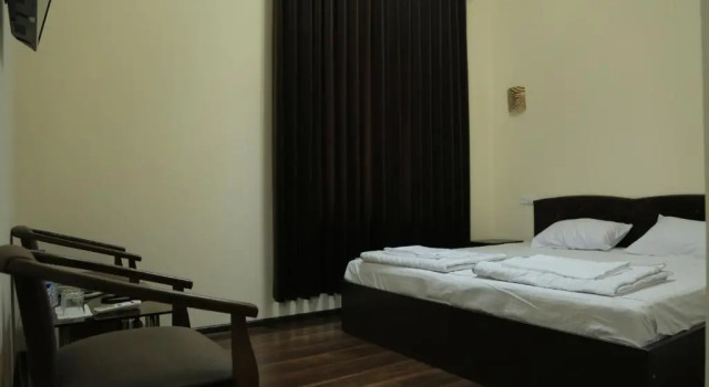Buxoroyi Sharif Hotel