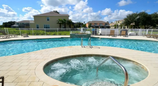serenity 10, Clermont, US