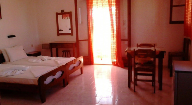 Smaragda Hotel