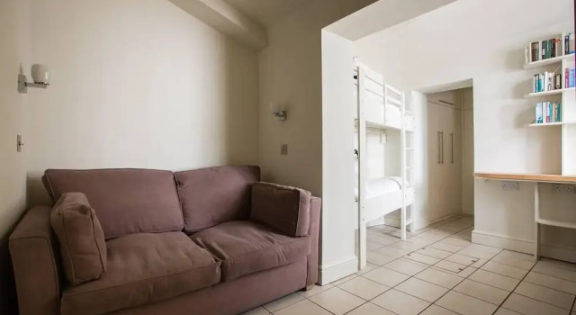 Spacious 2BR Flat in Kensington, Забронировать Отель Отели Англии 3 звезды, 3*