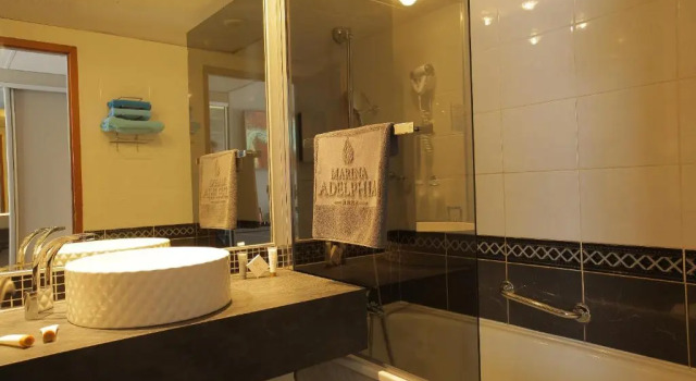Двухместный номер Standard с видом на горы Logis Hôtel & Spa Marina dAdelphia