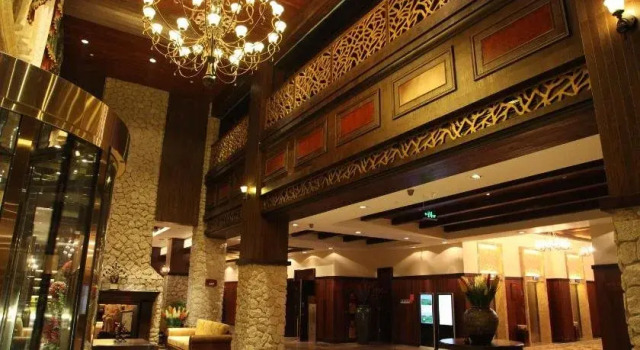 Ramada Kunming North, Rezerwuj Hotel Hotele w Kunming z parkingiem, Parking