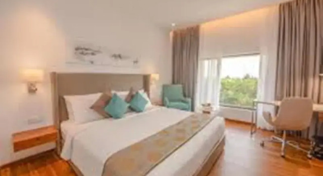 Одноместный номер Deluxe с балконом Vivanta Colombo, Airport Garden