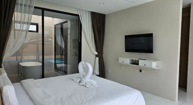 Вилла с видом на бассейн Baan First Pool Villa