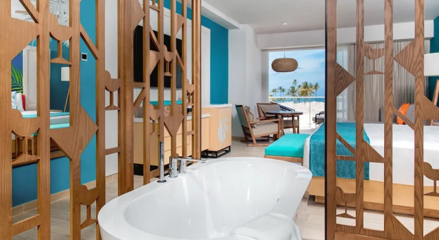 Swim-up Luxury рядом с пляжем Dreams Cap Cana Resort & Spa - All Inclusive