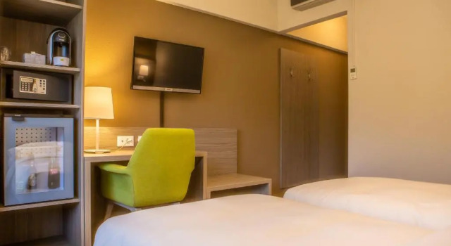 Двухместный номер Comfort Hotel Unione