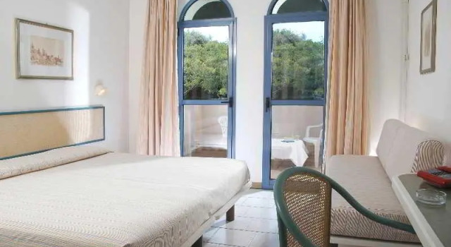 Двухместный номер Classic с балконом Garden Toscana Resort