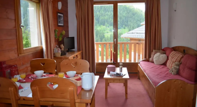 Résidence Les Chalets de la Ramoure, Забронировать Шале Виллы Овернь-Рона-Альпы, Вилла