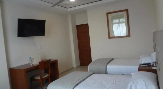 Двухместный номер Standard Hotel Civic Express