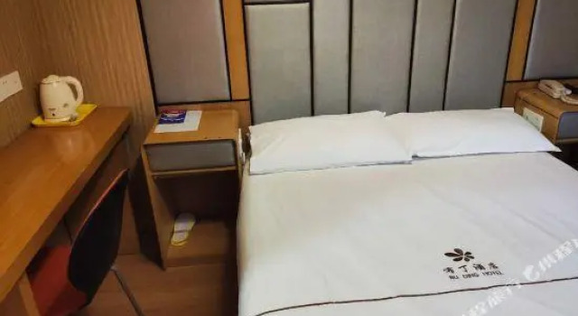 Номер Standard Pod Inn Shanghai National Convention and Exhibition Centre