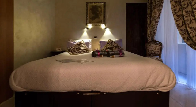 Двухместный номер Deluxe с балконом B&B Roma Royal Residence