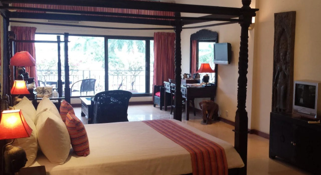 Bougainvillier, Buchen Sie Hotel Hotels in Kandal mit Parkplatz, Parkplätze